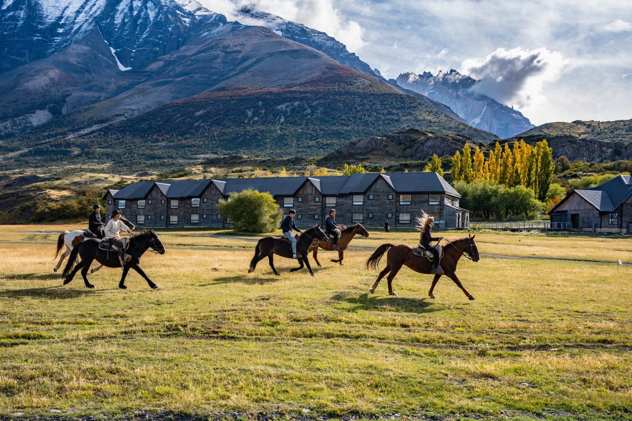 Las Torres Patagonia prolonga sus ofertas especiales para explorar Torres del Paine en 2026-2027