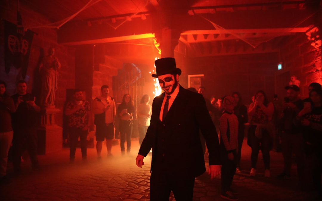 Roof & Night: Halloween Edition en el Funicular de Santiago